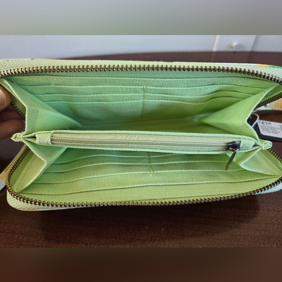 Joy Susan Chloe Zip Around Wristlet and Wallet - Lemons on Lime Plaid NWT - Picture 4 of 6